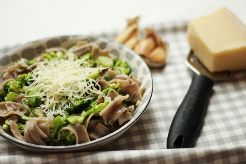Superrychlé těstoviny s brokolicí